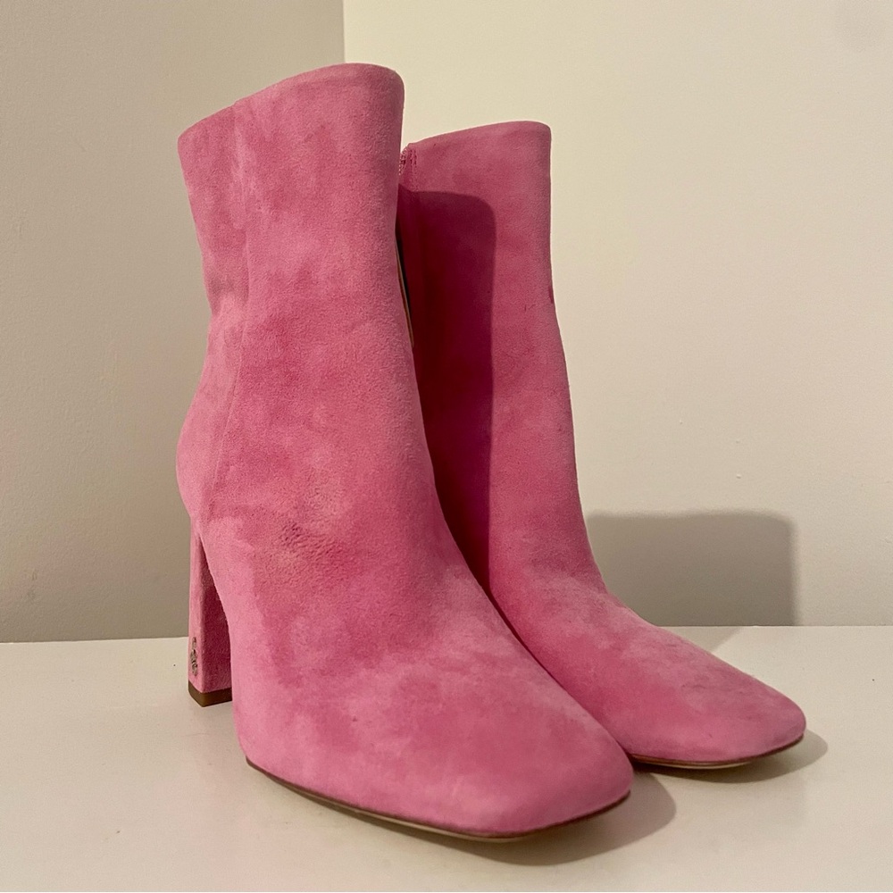 Sam Edelman Codie Boots in Pink Suede